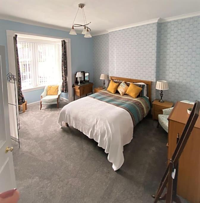 St John'S Flat Spacious Accomodation Dalry  Zewnętrze zdjęcie