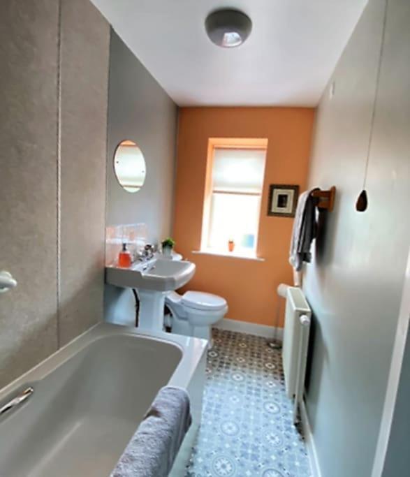 St John'S Flat Spacious Accomodation Dalry  Zewnętrze zdjęcie